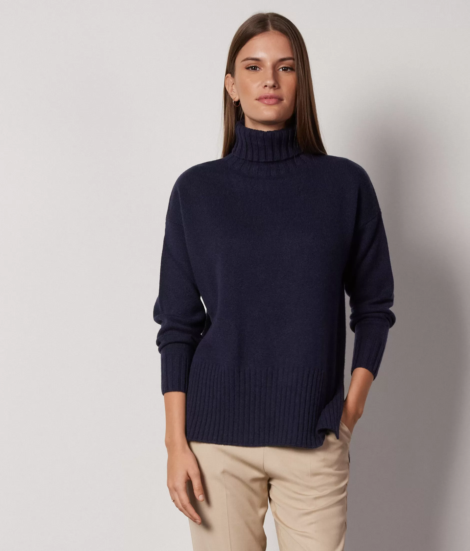 Hot Falconeri Oversized Turtleneck Sweater In Ultrasoft Cashmere blue -9400 - navy blue