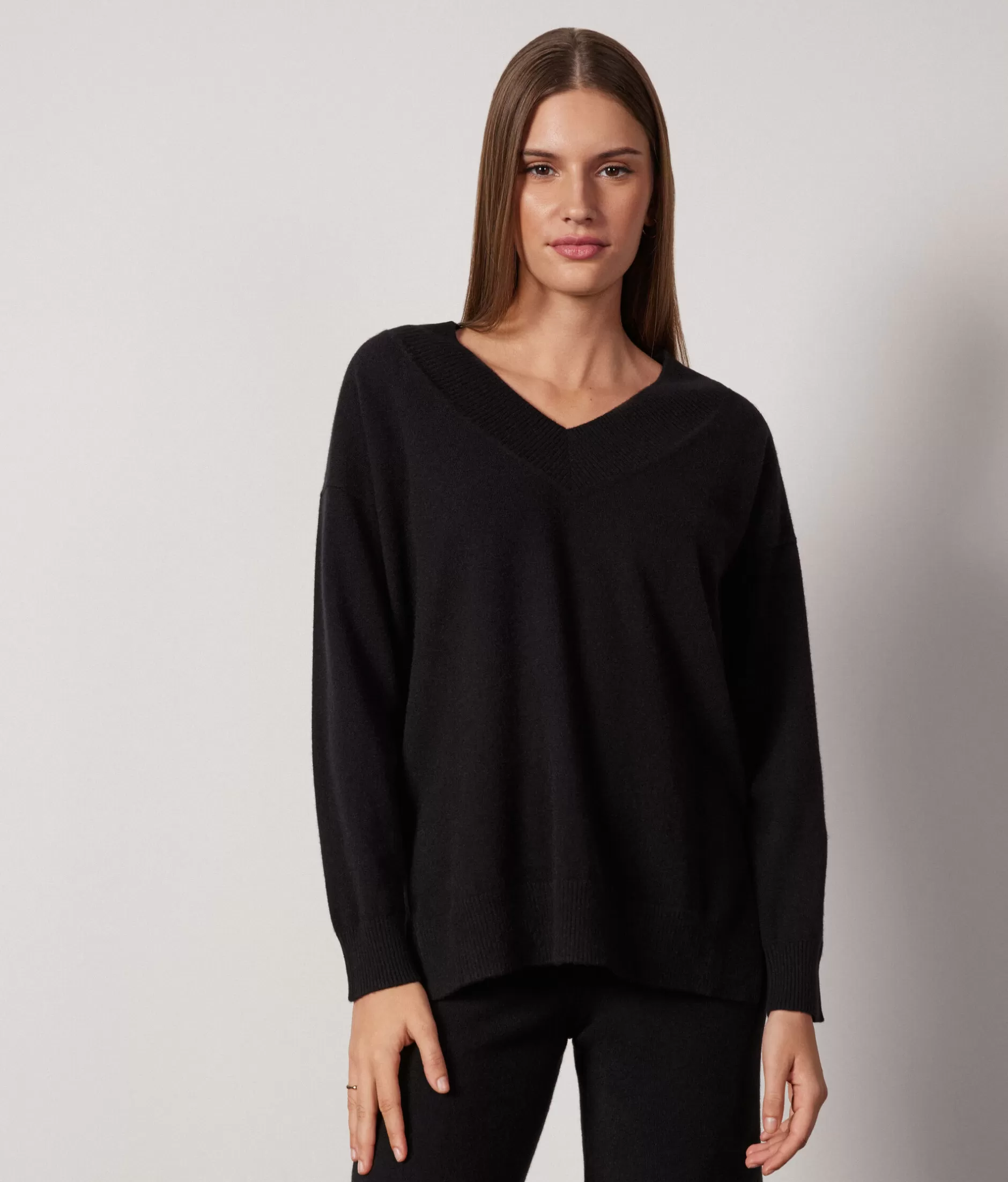 Online Falconeri Oversized V-Neck Sweater In Ultrasoft Cashmere black -