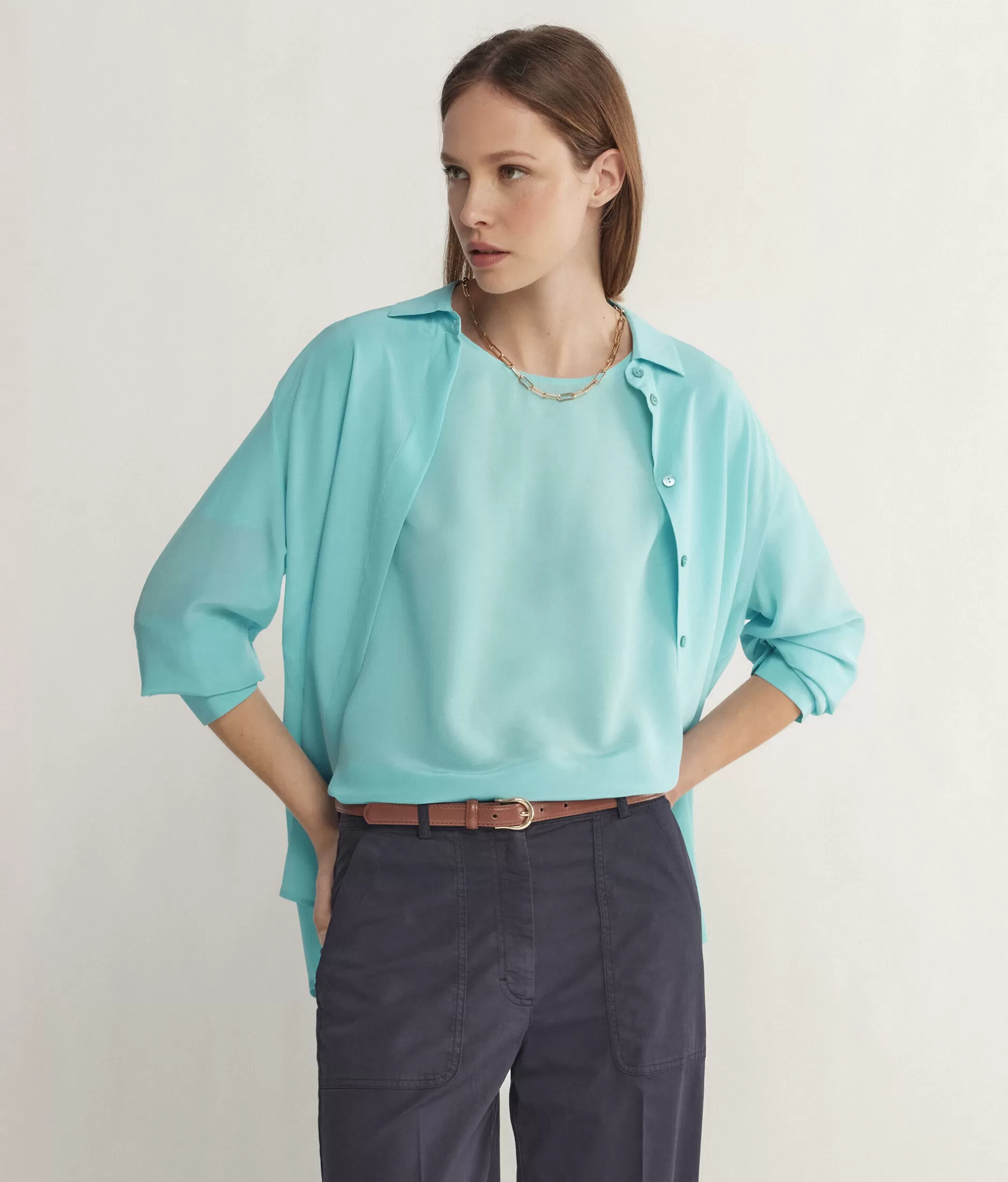 Shop Falconeri Silk Crewneck T-shirt blue -8985 - marea