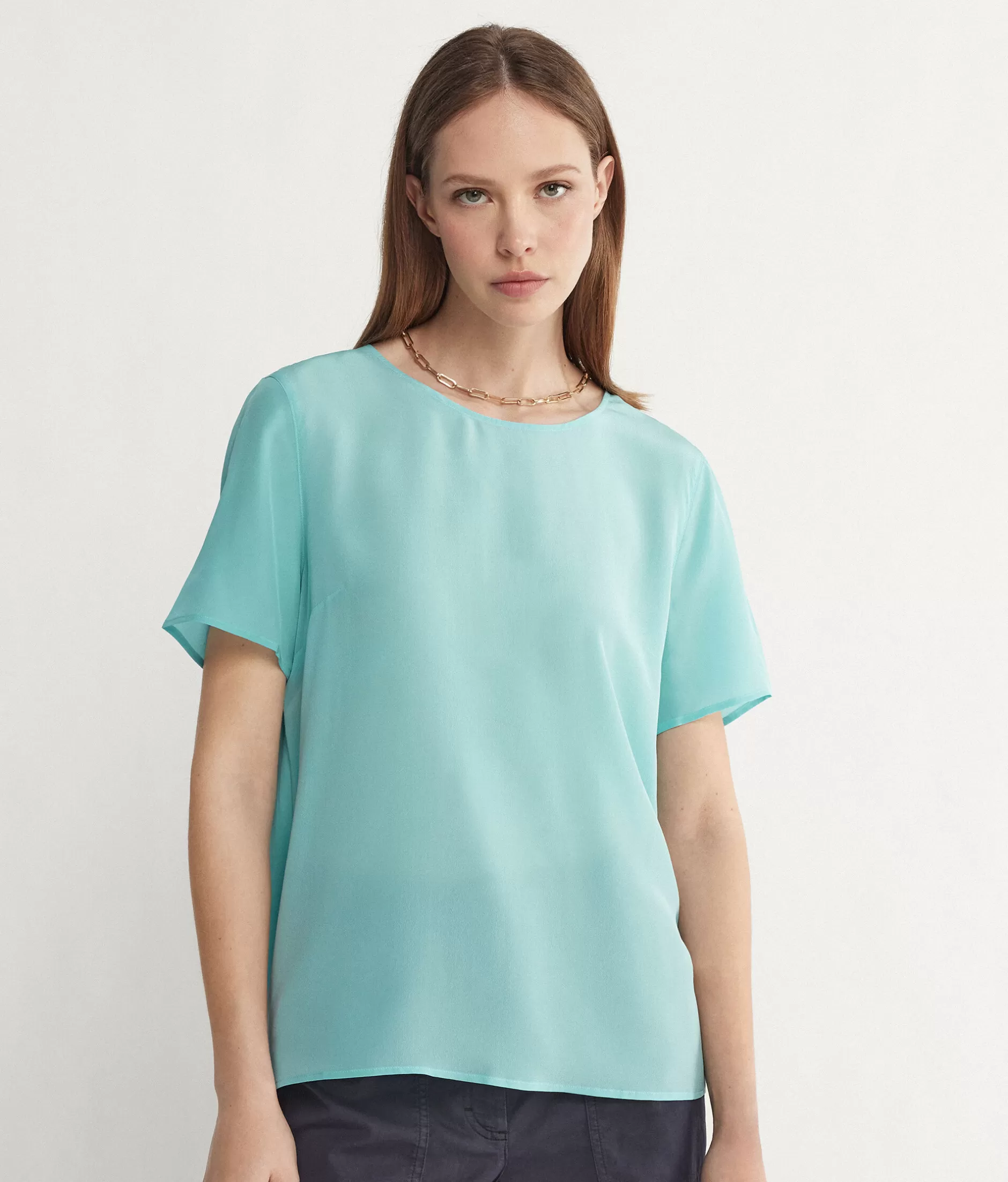 Shop Falconeri Silk Crewneck T-shirt blue -8985 - marea