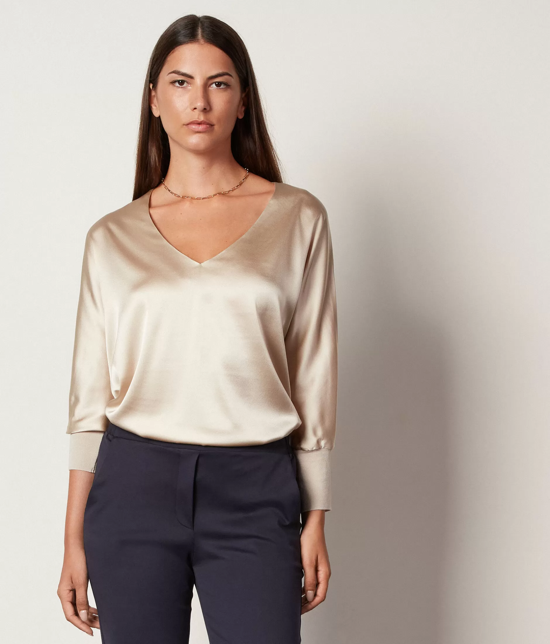 Fashion Falconeri Silk V-Neck Blouse natural -8378 - light mother of pearl gray