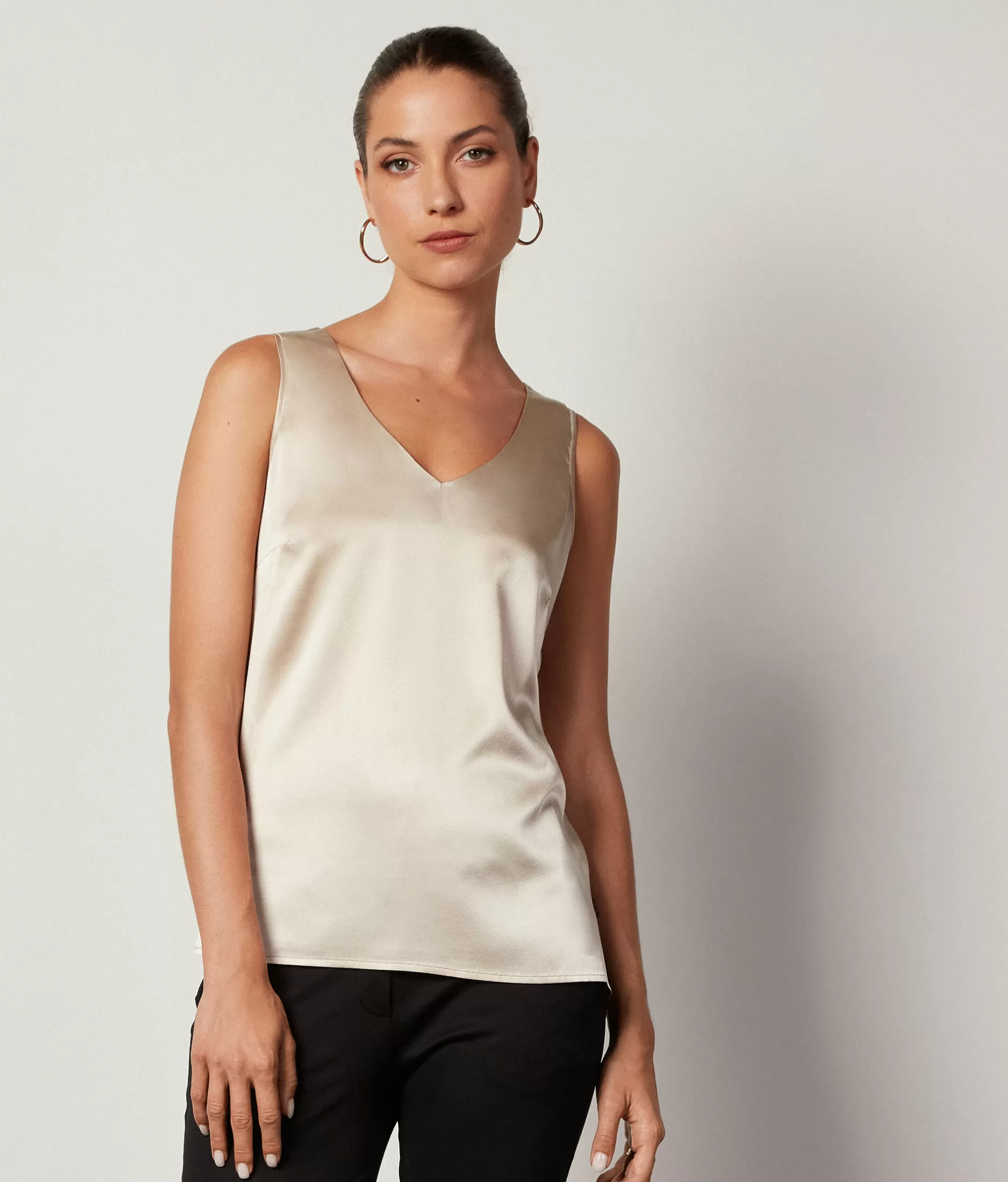 Best Falconeri Silk V-Neck Tank Top natural -8378 - light mother of pearl gray