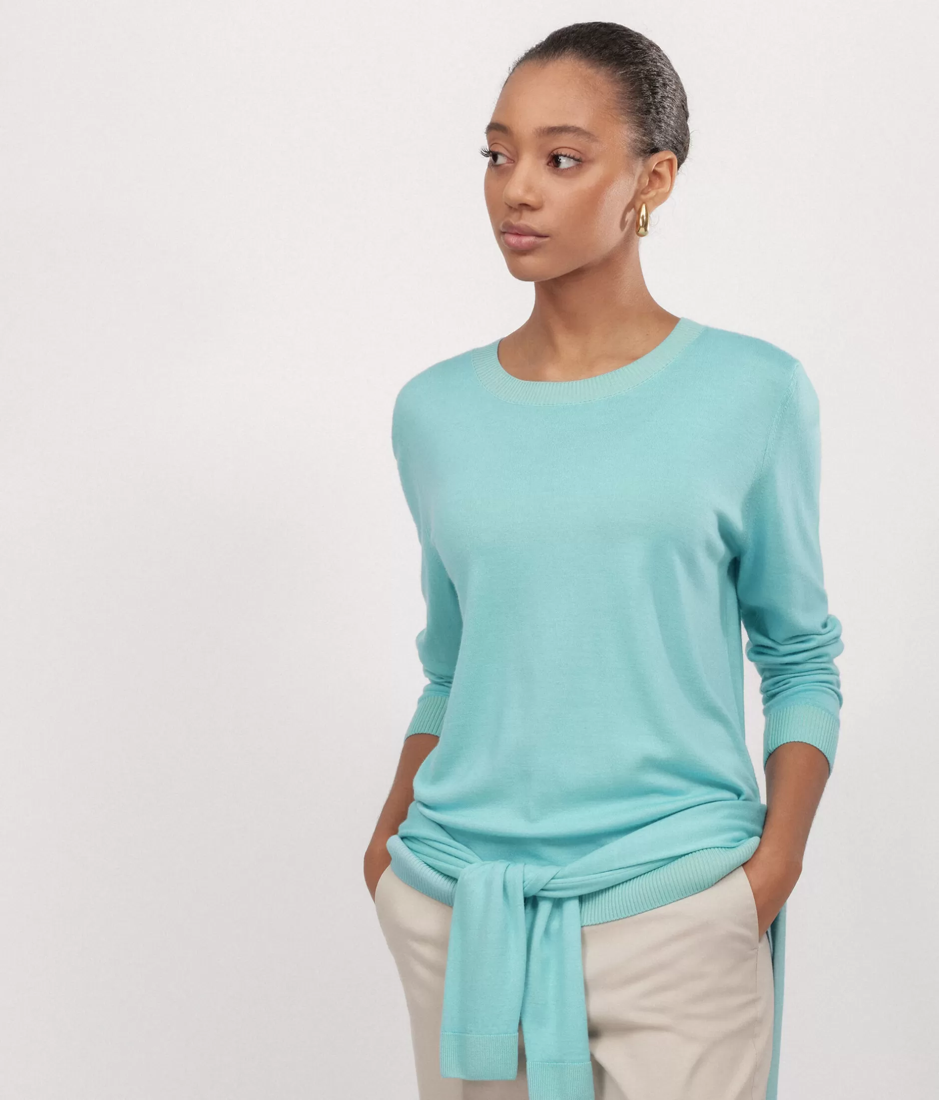 Shop Falconeri Ultrafine Cashmere Crewneck Sweater blue -8980 - garment-dyed sea