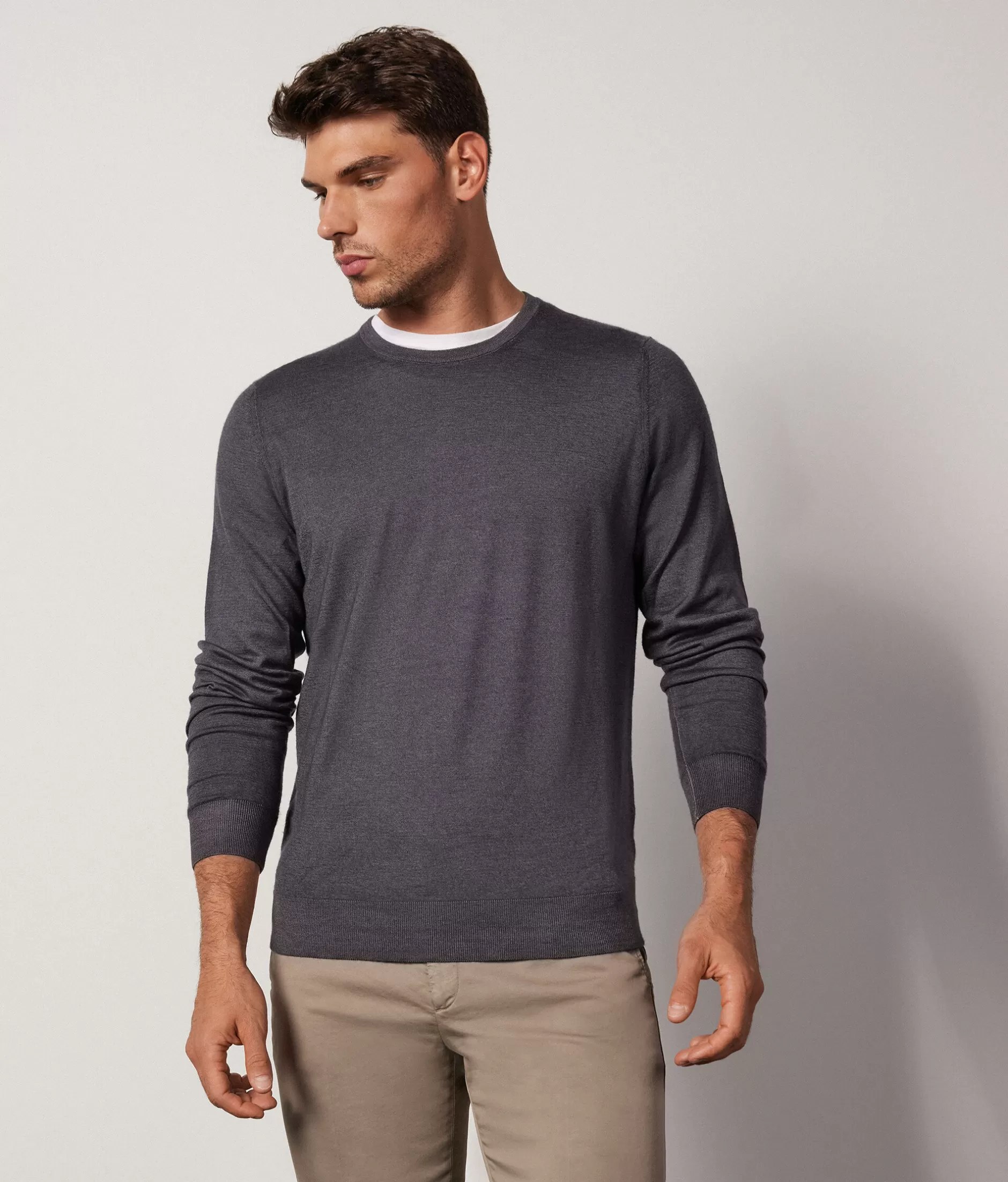 Shop Falconeri Ultrafine Cashmere Crewneck Sweater grey -8801 - garment-dyed graphite