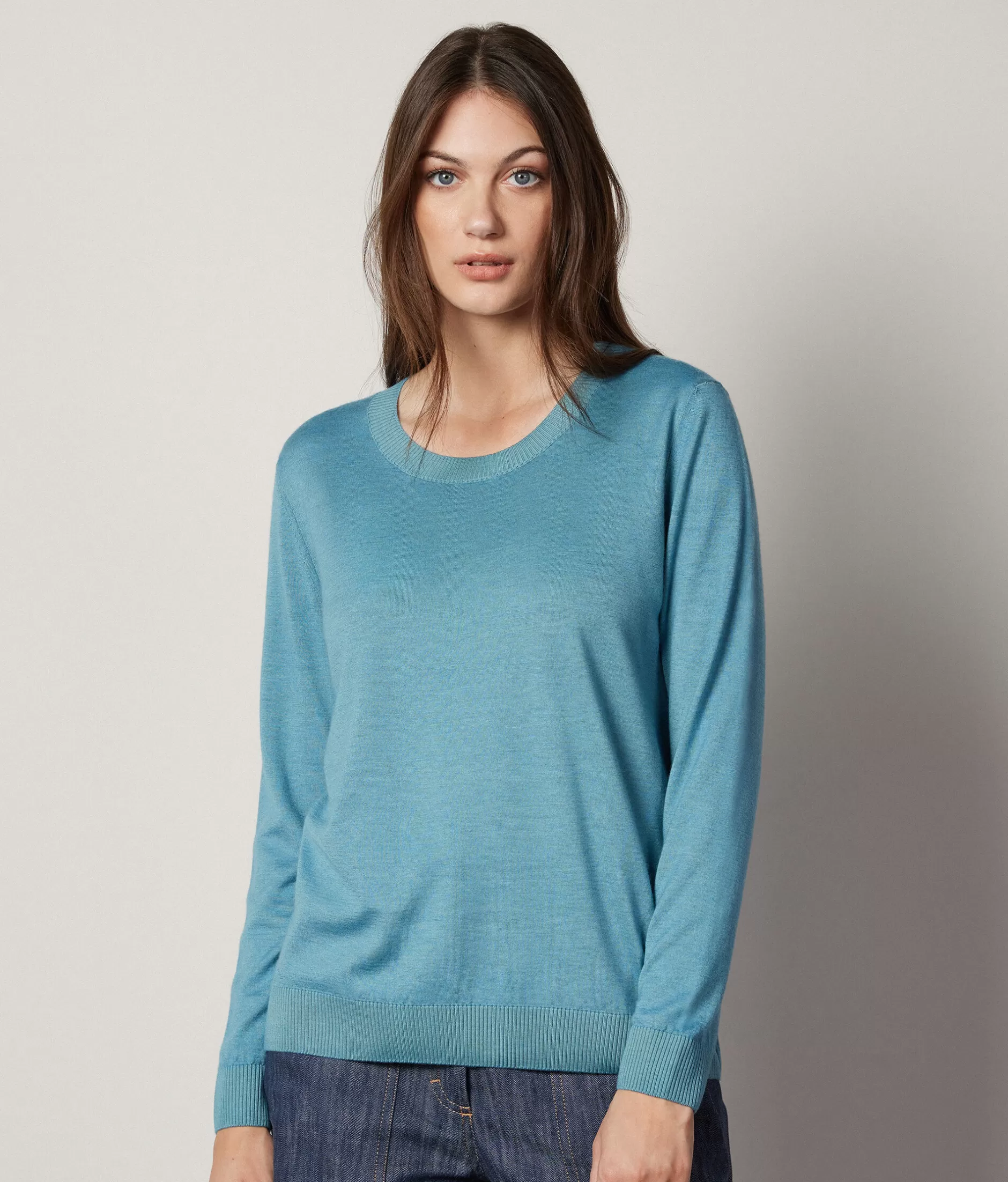 New Falconeri Ultrafine Cashmere Crewneck Sweater blue -8915 - garment-dyed ocean