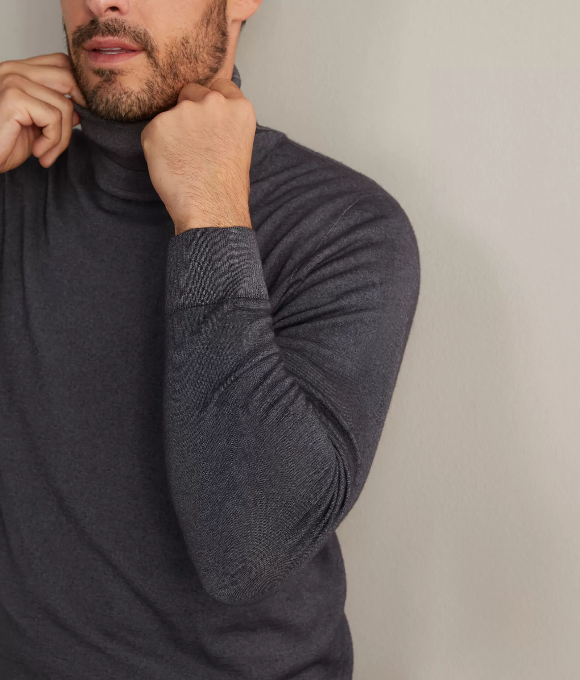 Online Falconeri Ultrafine Cashmere Turtleneck grey -8801 - garment-dyed graphite