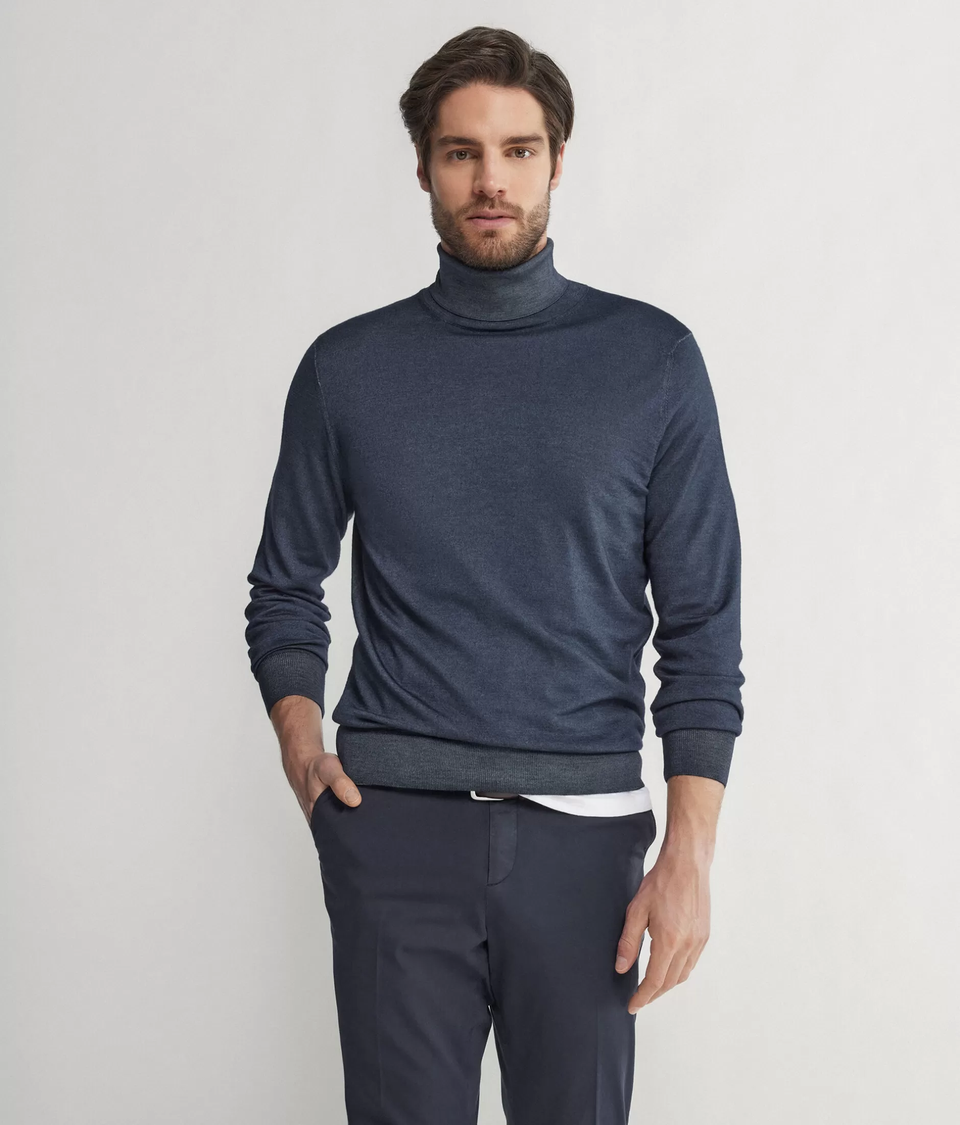 Shop Falconeri Ultrafine Cashmere Turtleneck blue -8719 - blue