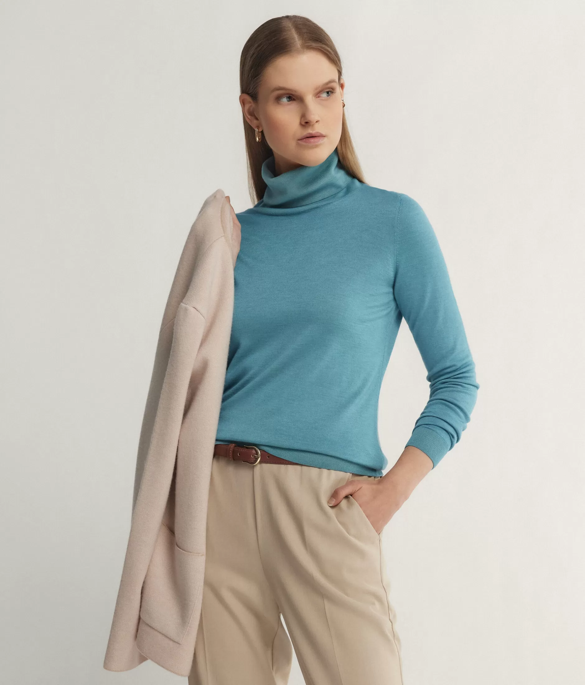 Sale Falconeri Ultrafine Cashmere Turtleneck blue -8915 - garment-dyed ocean