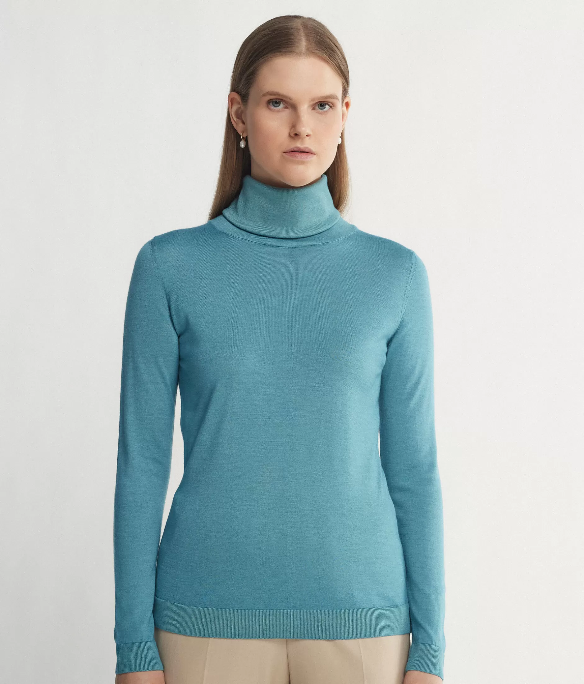 Sale Falconeri Ultrafine Cashmere Turtleneck blue -8915 - garment-dyed ocean