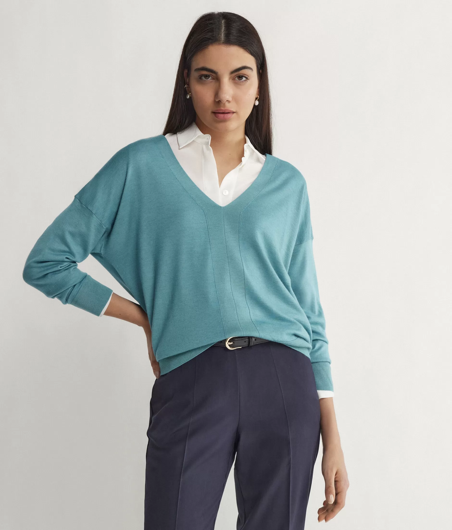 Clearance Falconeri Ultrafine Cashmere V-Neck Sweater blue -8915 - garment-dyed ocean