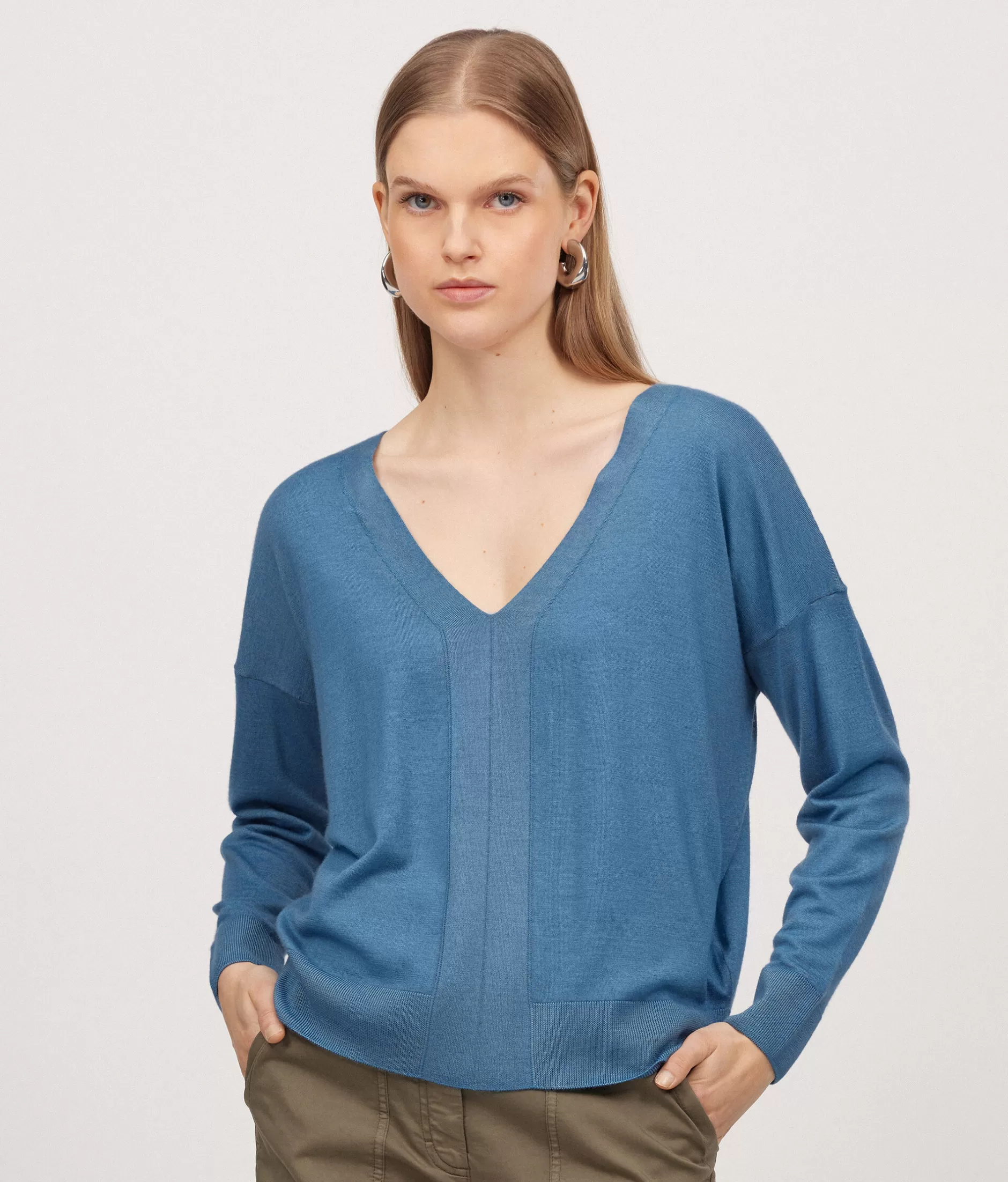 Hot Falconeri Ultrafine Cashmere V-Neck Sweater light blue -8982 - garment-dyed sky blue