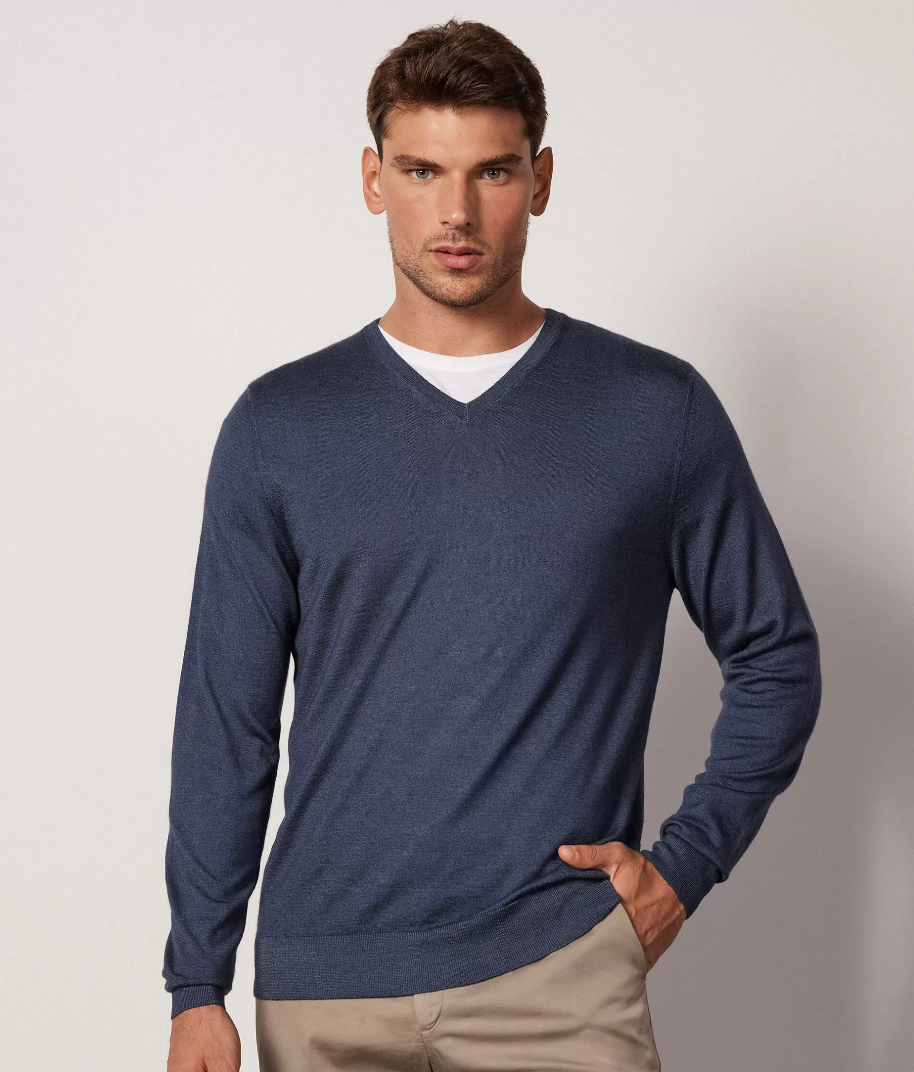 Flash Sale Falconeri Ultrafine Cashmere V-Neck Sweater blue -8719 - blue