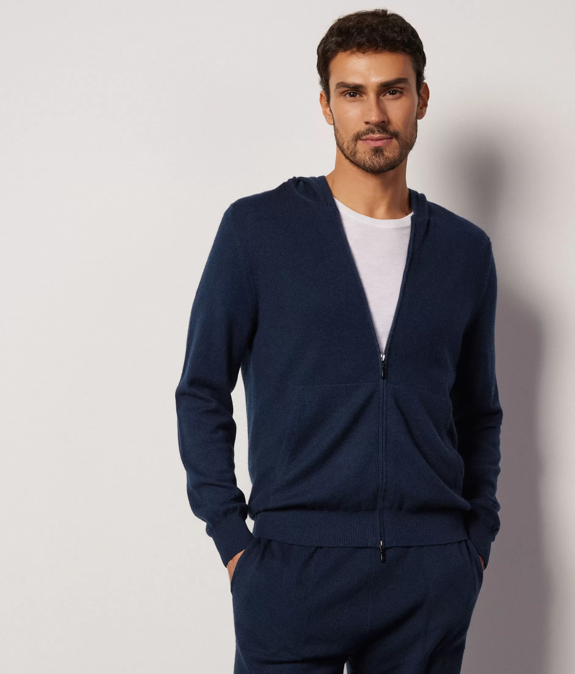 Hot Falconeri Ultrasoft Cashmere Full Zipper Sweatshirt blue -8800 - garment-dyed navy blue