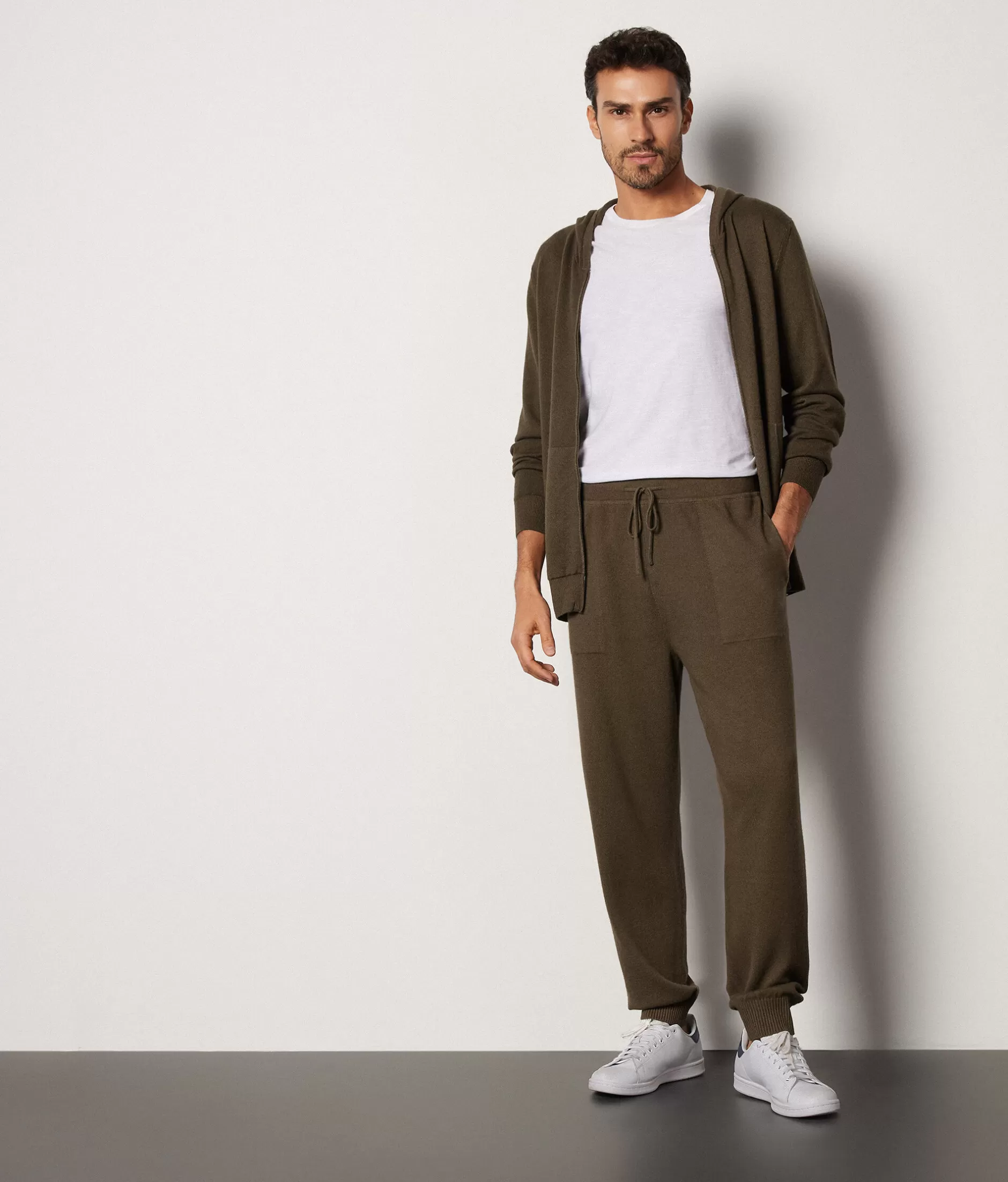 Clearance Falconeri Ultrasoft Cashmere Pants green -8959 - garment-dyed olive