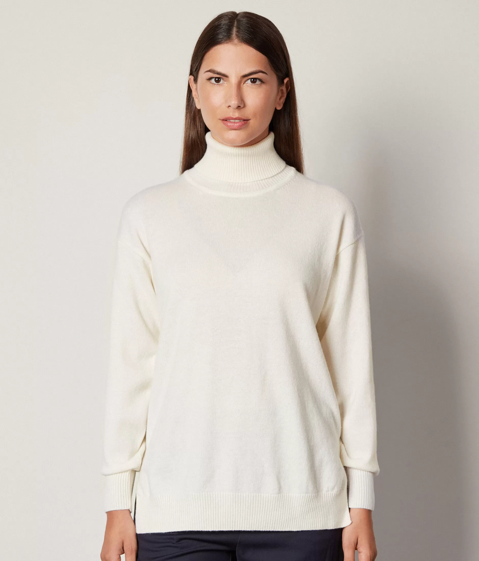 Clearance Falconeri Ultrasoft Cashmere Turtleneck Sweater With Slits white -8005 - bow