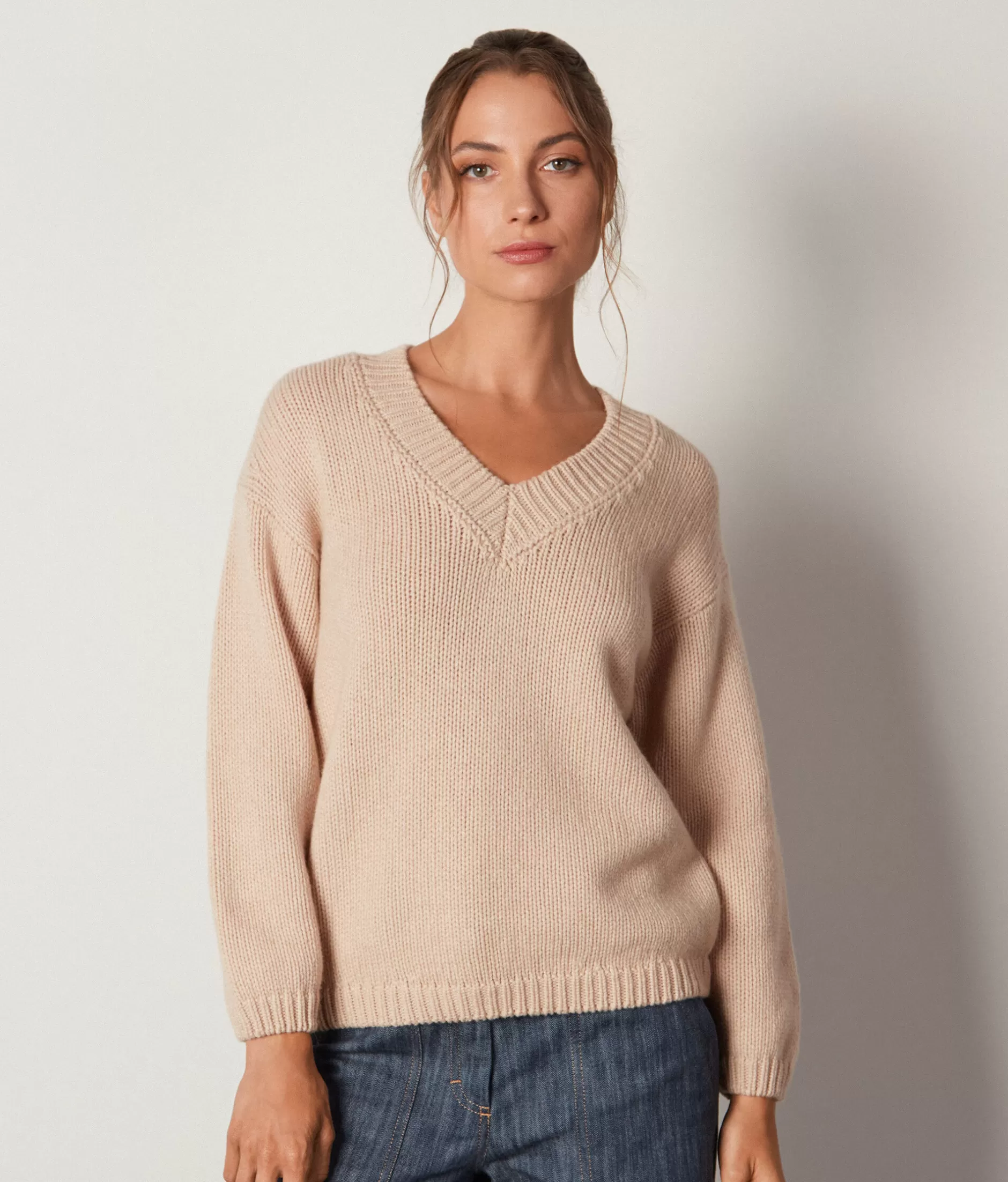 New Falconeri V-Neck Sweater In Ultrasoft Cashmere Knit natural -8646 - light vanilla