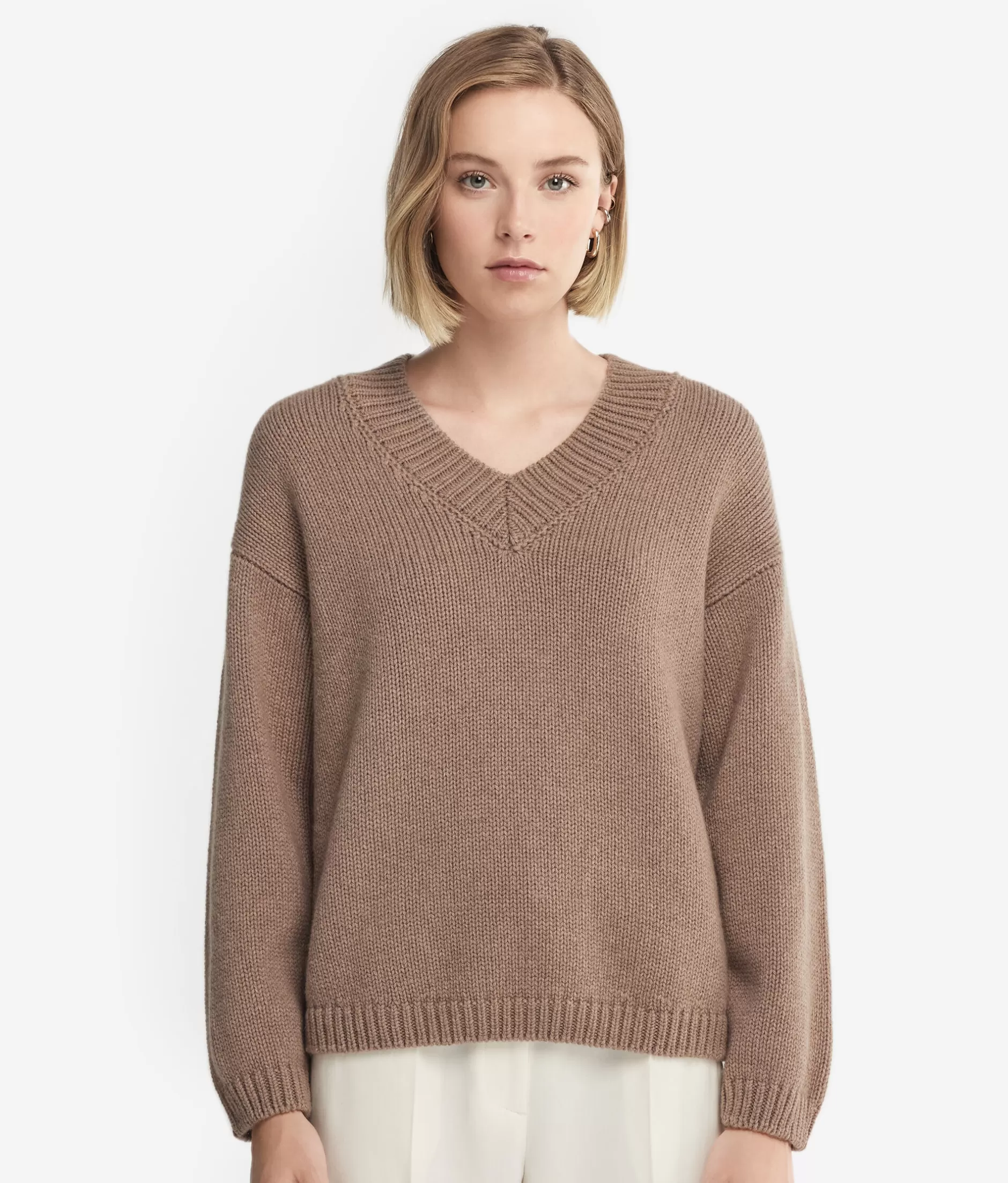 Flash Sale Falconeri V-Neck Sweater In Ultrasoft Cashmere Knit brown -9080 - oat