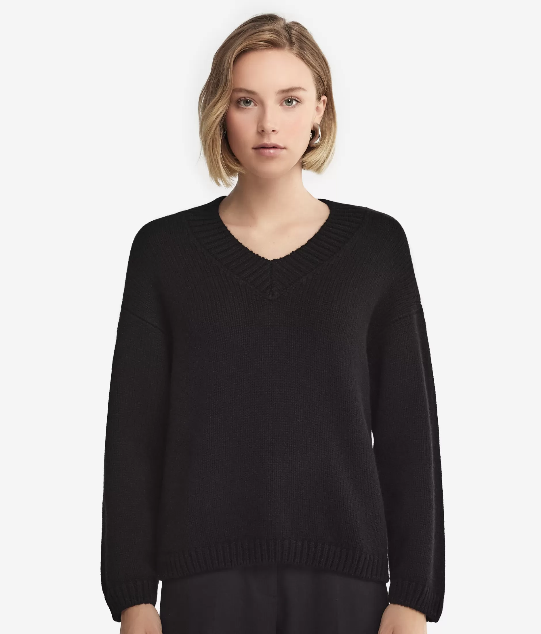 Best Sale Falconeri V-Neck Sweater In Ultrasoft Cashmere Knit black -9107 - black