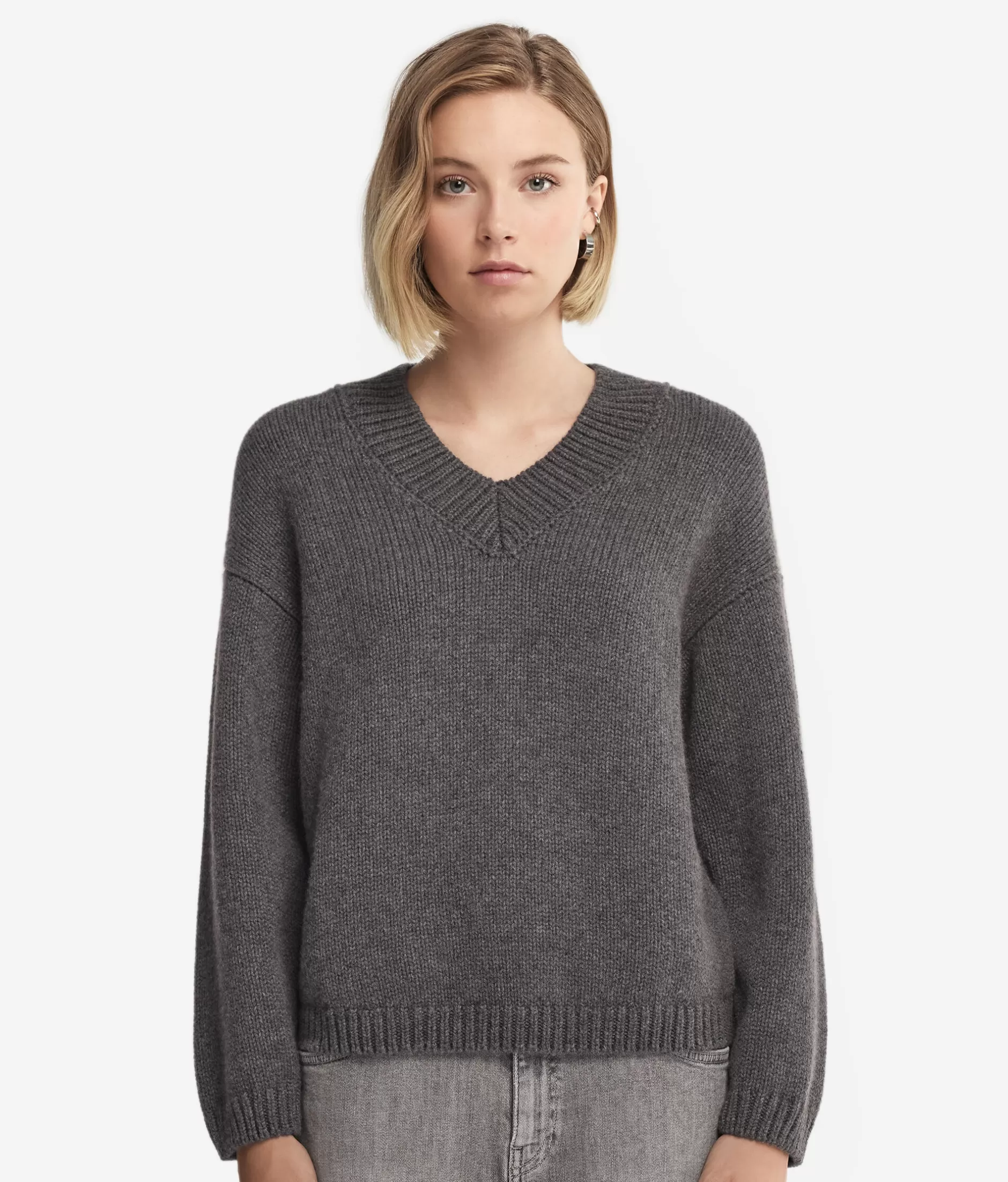 Outlet Falconeri V-Neck Sweater In Ultrasoft Cashmere Knit dark grey -9070 - ash